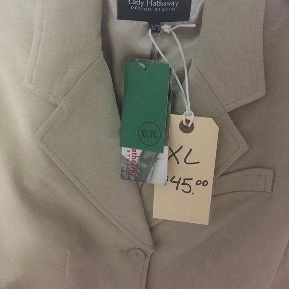 Ladies Taupe coloured velvet jacket from Lady Hathaway Design Studio. Size XL - Picture 3 of 7